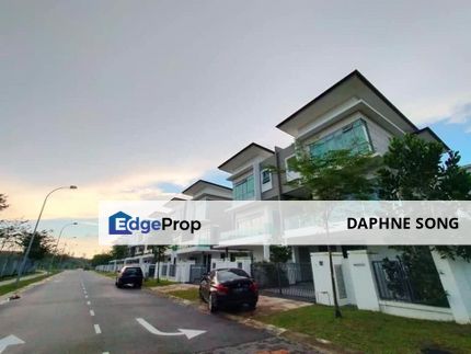 The cove semi D corner lot near horizon hills, Johor, 