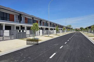 Casira 3 @ Bandar Bukit Raja