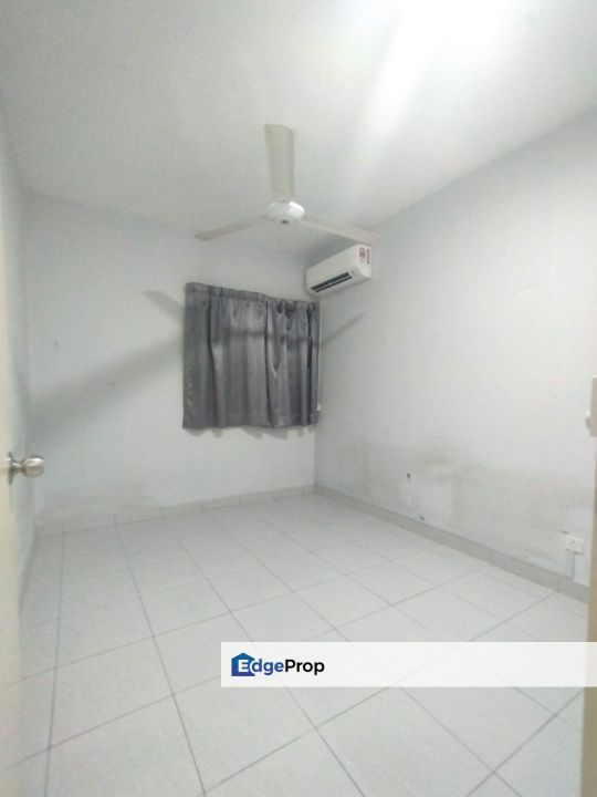 Move in Condition Seri Intan Apartment Available for Rent at Setia Alam, Selangor, Shah Alam