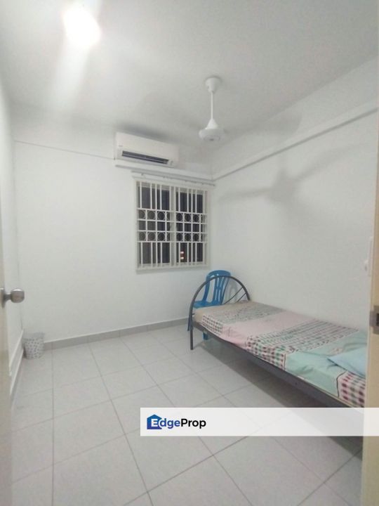 Move in Condition Seri Intan Apartment Available for Rent at Setia Alam, Selangor, Shah Alam