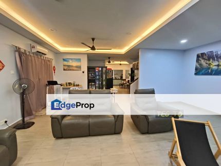 Aman Perdana Klang Tip Top Move in Condition Double Storey Semi -D for Sale, Selangor, Klang
