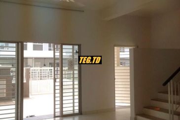 Saron @Bandar Bukit Raja