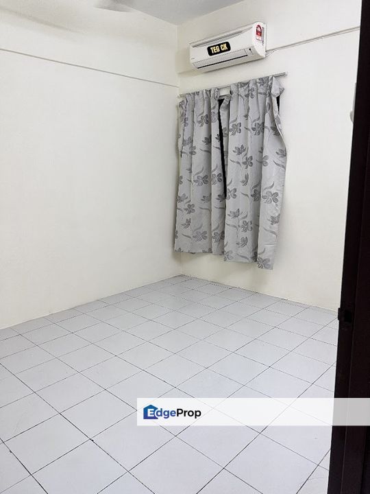 Tip Top Condition G Floor Apartment for Sale @ Vista Bayu Apartment Klang, Selangor, Klang