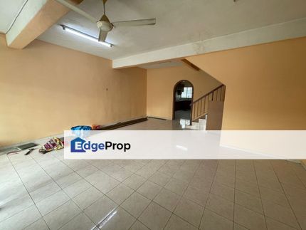 Move in Basic Condition Double Storey for Rent at Taman Sentosa Klang, Selangor, Klang