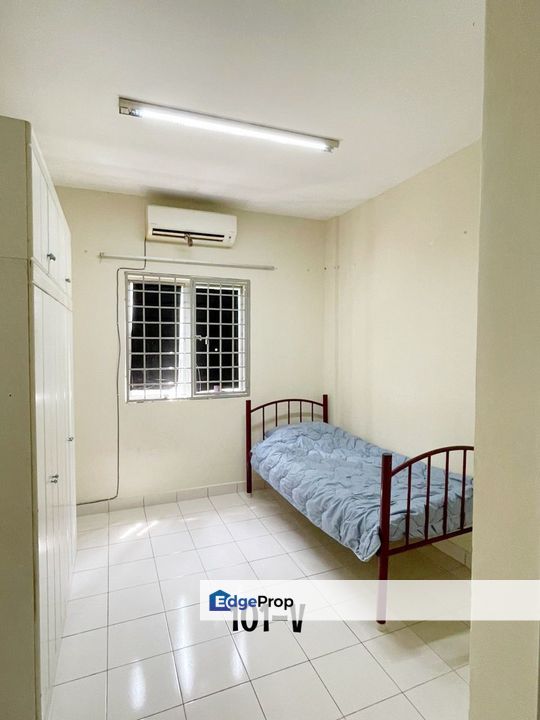 Superb Good Condition Tropika Apartment Available for Rent or Sale at Bandar Bukit Tinggi Klang, Selangor, Port Klang