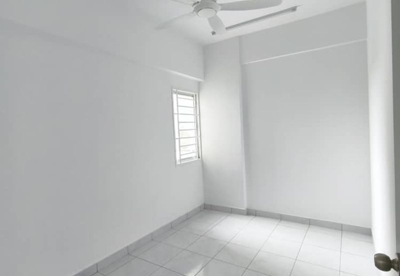 Trifolia 1 Apartment