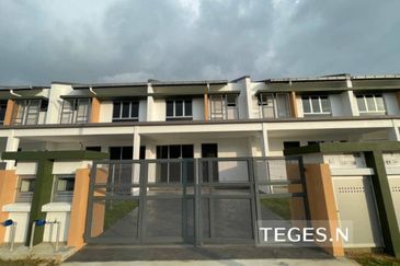 Alura @ Bandar Bukit Raja