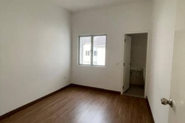 Alura @ Bandar Bukit Raja