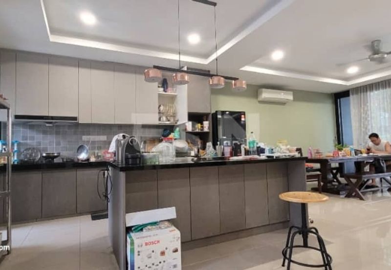 KEN Rimba Condominium 1