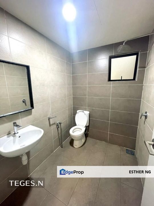 Fully Renovated & Furnished! Tenanted Good Investment! The Greens Residensi Hijauan Shah Alam for Sale, Selangor, Shah Alam