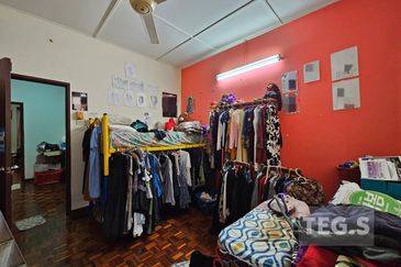 Jalan Anggerik Eria 31/109