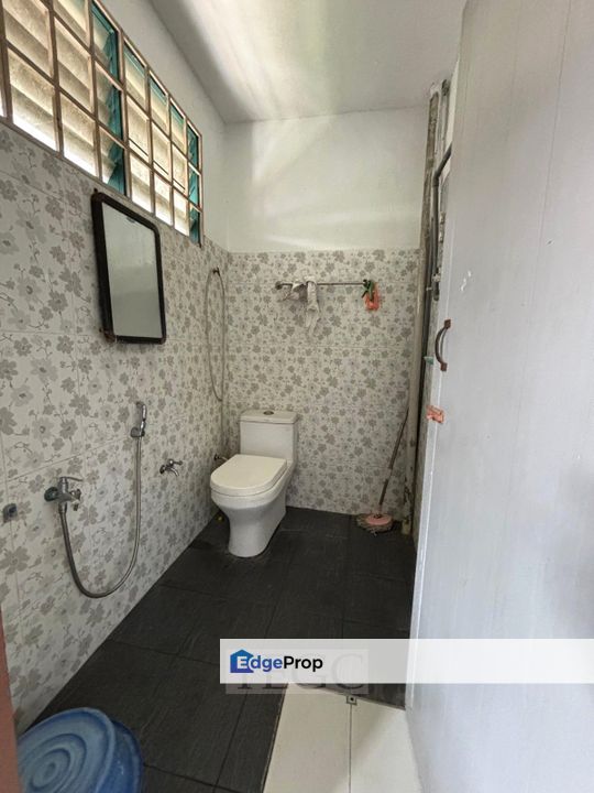 Tip Top Renovated Extended Single Storey for Sale at Taman Sentosa Dato Dagang, Selangor, Klang