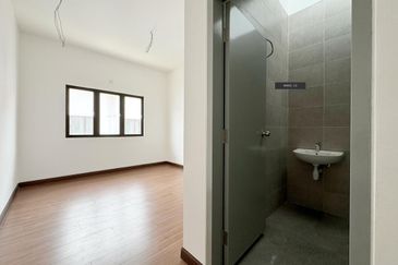 Bywater Validum @ Setia Utama 3