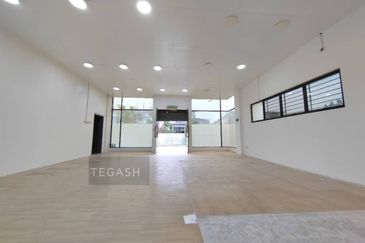 Gateway 16, Bandar Bukit Raja