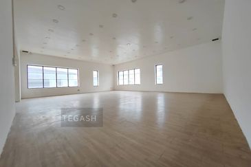 Gateway 16, Bandar Bukit Raja