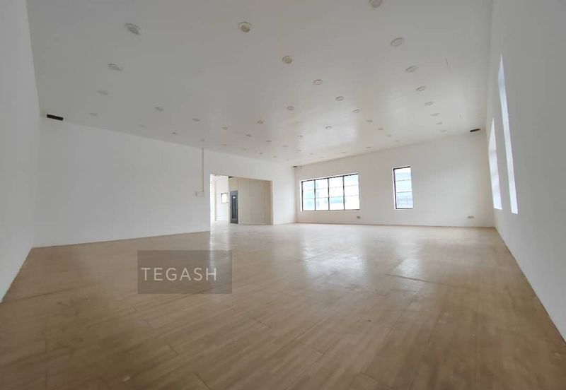 Gateway 16, Bandar Bukit Raja