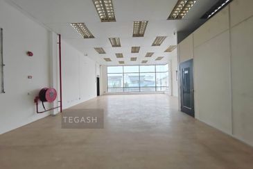 Gateway 16, Bandar Bukit Raja