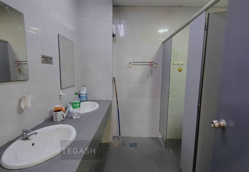 Gateway 16, Bandar Bukit Raja