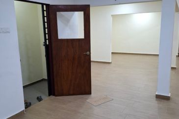 Persiaran Raja Muda Musa, Pelabuhan Klang