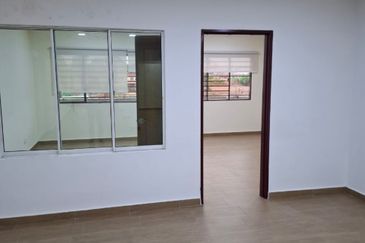 Persiaran Raja Muda Musa, Pelabuhan Klang