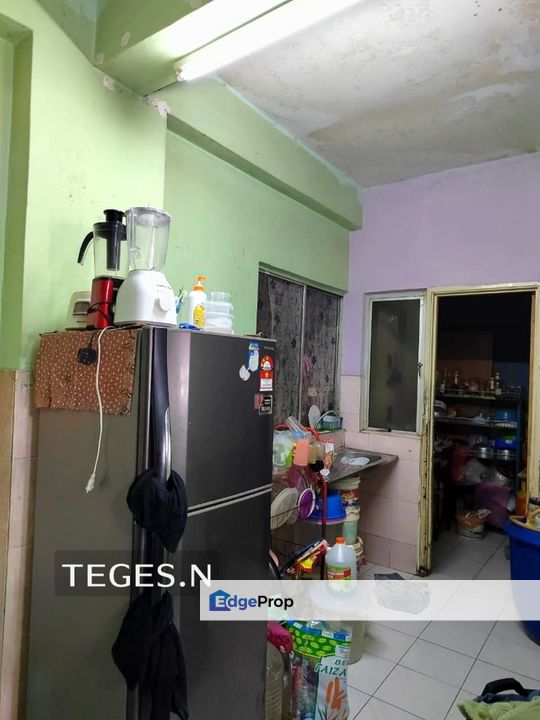 Low Floor! Good Investment! Tenanted Amazing Height Apartment Klang for Sale, Selangor, Klang