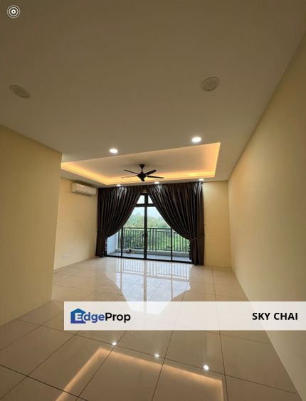 Medium Floor 3 Bedroom@8 Scape Residence Perling, Johor, Johor Bahru