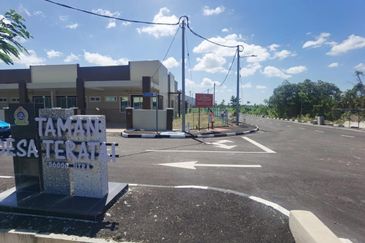 TAMAN DESA TERATAI@PUTAT,JITRA-TERES/SEMI D SINGLE STOREY-RUMAH BARU HARGA MAPU MILIK