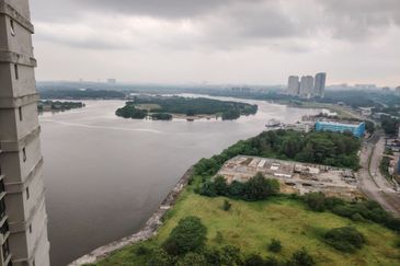 Royal Strand @ Country Garden Danga Bay