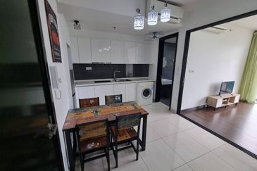 Almas Suites @ Puteri Harbour