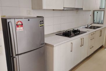 Dedaun Hijau (Greenfield Regency)