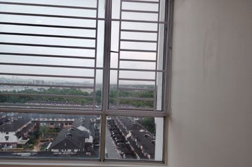 Dedaun Hijau (Greenfield Regency)