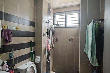 Lolite @ Seri Austin