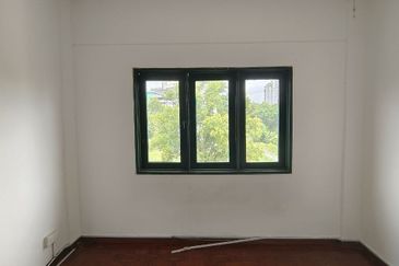 Lily & Jasmine Apartment