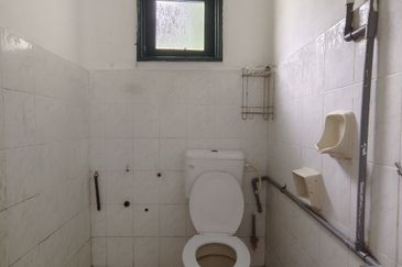 Lily & Jasmine Apartment