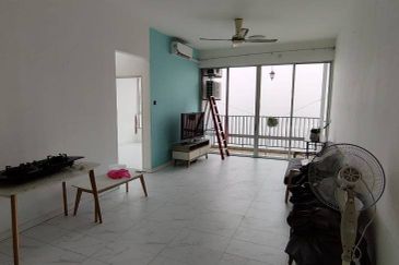 Dedaun Hijau (Greenfield Regency)