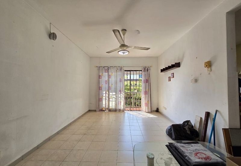 Taman Tampoi Indah II, Villa Ros