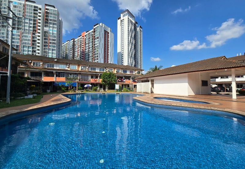 Taman Tampoi Indah II, Villa Ros