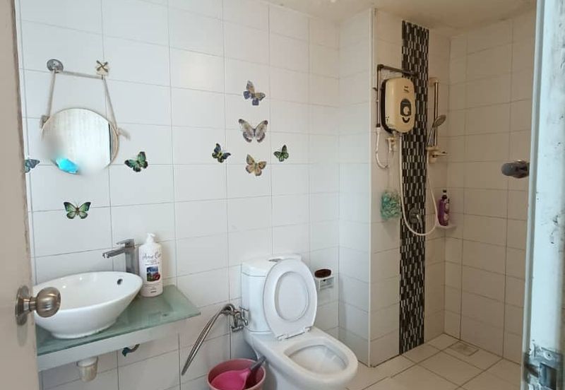 Dedaun Hijau (Greenfield Regency)