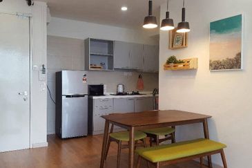 Dedaun Hijau (Greenfield Regency)