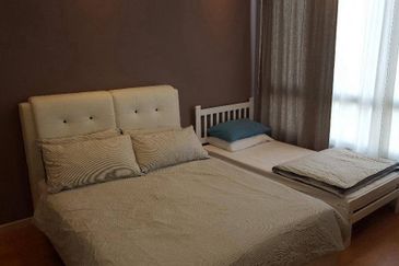 Dedaun Hijau (Greenfield Regency)