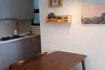 Dedaun Hijau (Greenfield Regency)