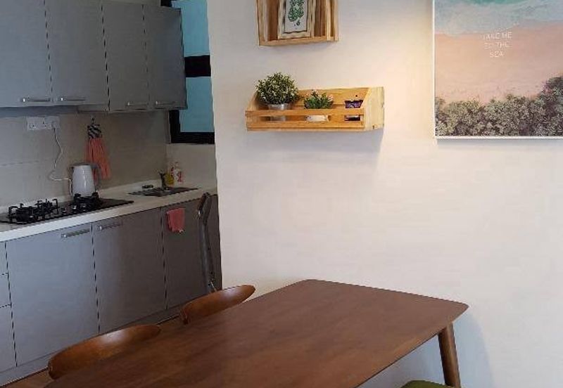 Dedaun Hijau (Greenfield Regency)