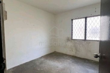 Flat Bandar Selesa Jaya