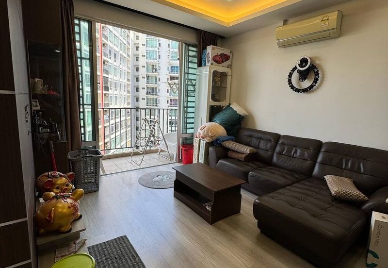 Dedaun Hijau (Greenfield Regency)