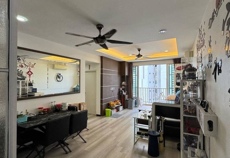 Dedaun Hijau (Greenfield Regency)