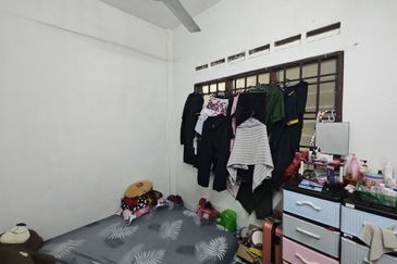 Taman Pulai Utama Flat