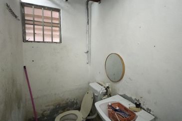 Taman Pulai Utama Flat