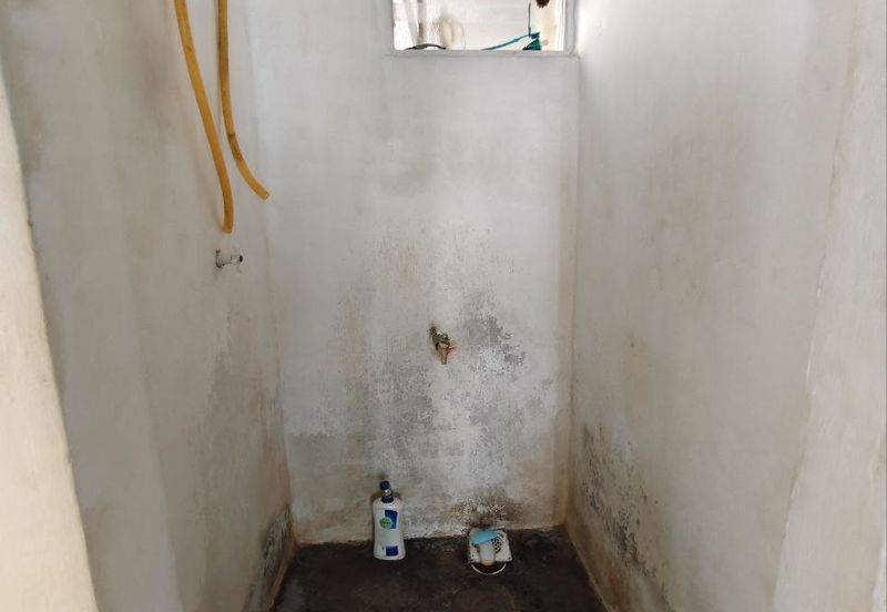 Taman Pulai Utama Flat