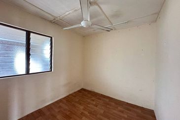 Flat Taman Ungku Tun Aminah