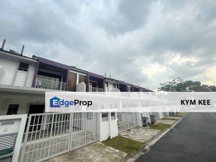 Bukit Dahlia Double Storey 20x65 Terrace House Pasir Gudang, Johor, Pasir Gudang